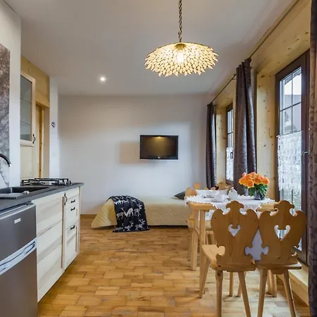 I Centrum - Bajeczka Ζακοπάνε